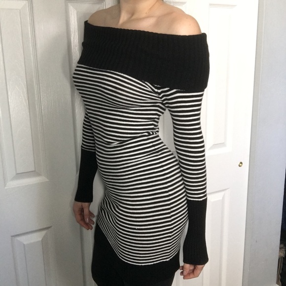 BCBG Maxazria Sweater dress - Picture 1 of 3